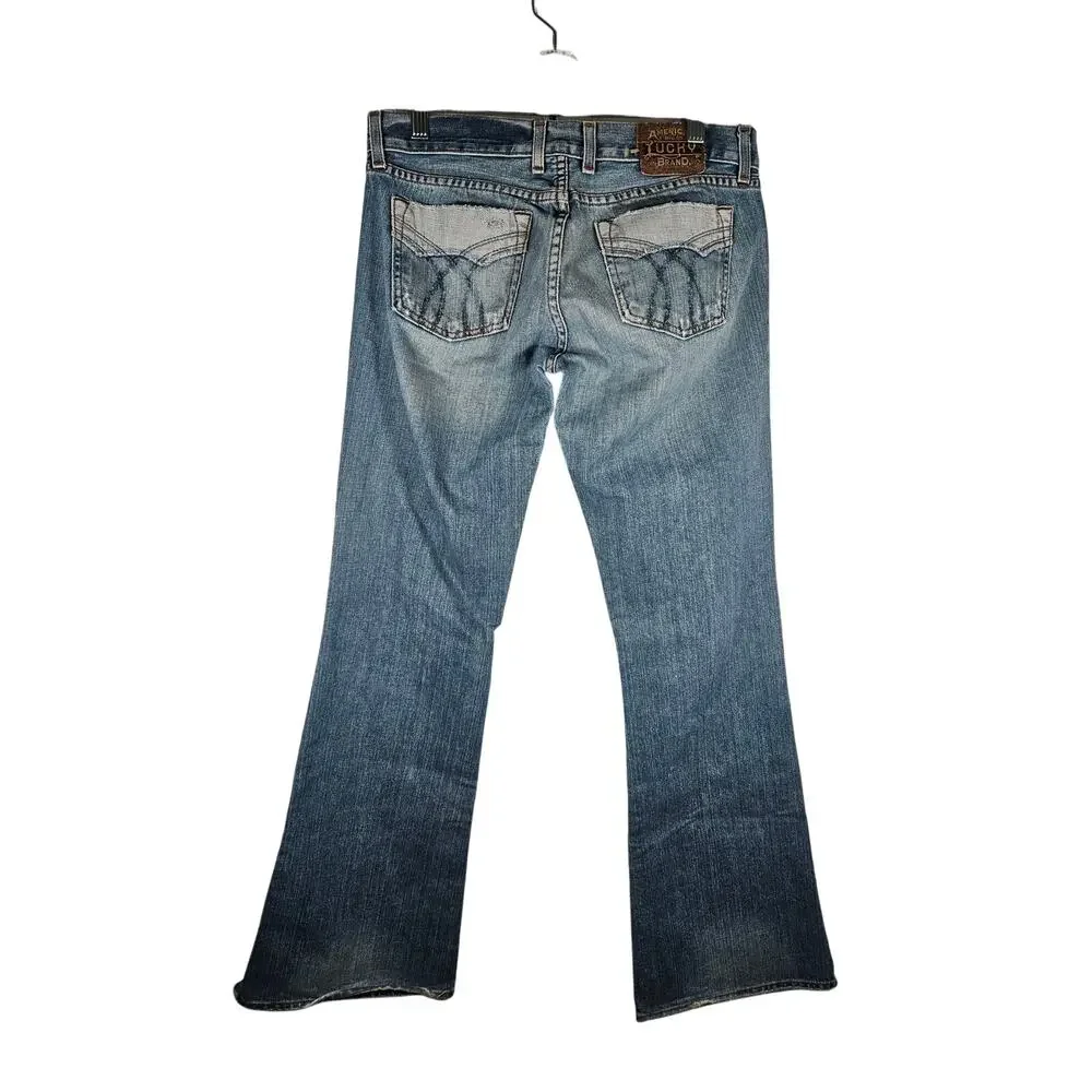 True Measurements:‎ Waist 30